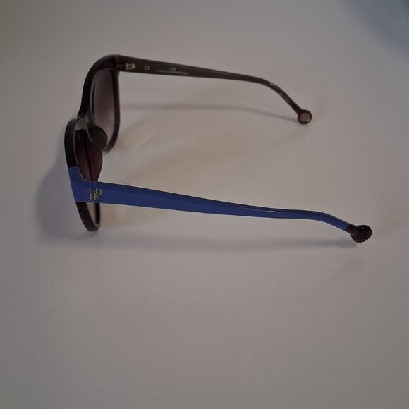 Carolina Herrera Women’s Sunglasses – SHE743 0W09 (52/19/140) – Brand New main image 5